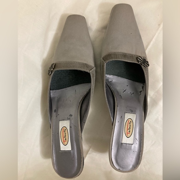 TALBOT'S Square Toe Silk Mules NWOT - Picture 2 of 11